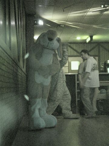 [20020328_FursuitBowling_24.jpg]