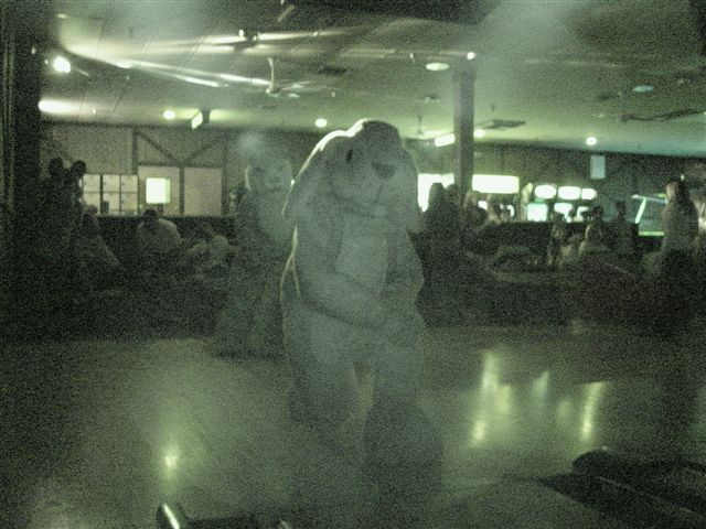 [20020328_FursuitBowling_57.jpg]