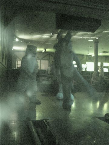 [20020328_FursuitBowling_69.jpg]