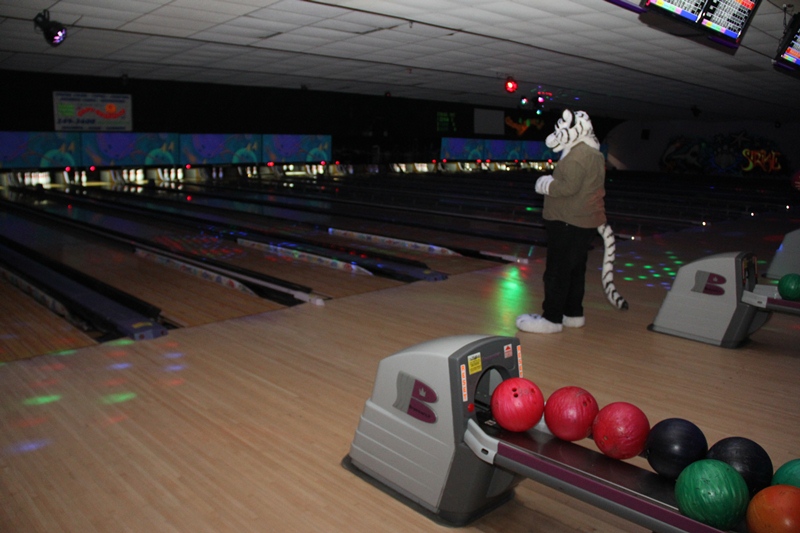 [Kovudalion_201204_Jacksonville_Bowling_012.jpg]