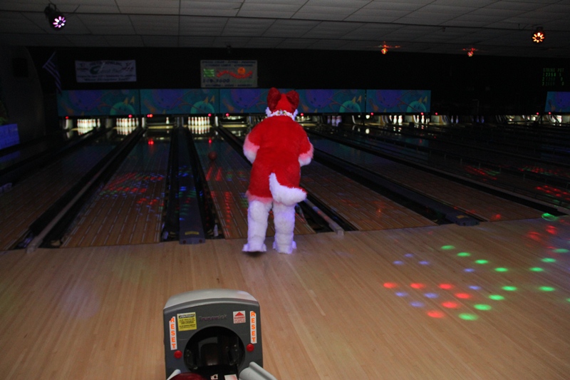 [Kovudalion_201204_Jacksonville_Bowling_028.jpg]