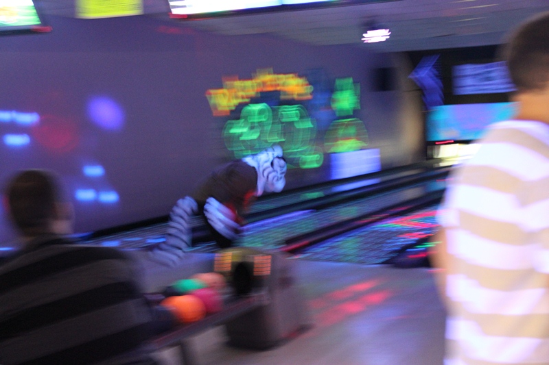 [Kovudalion_201204_Jacksonville_Bowling_074.jpg]