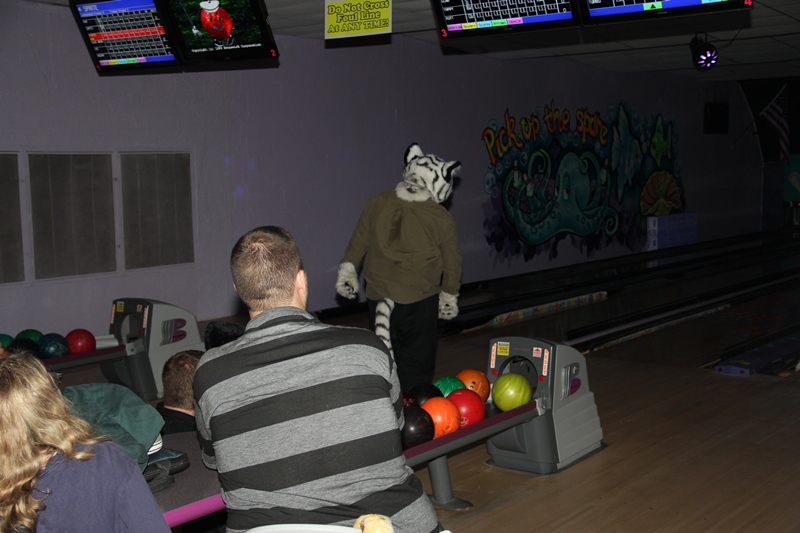 [Kovudalion_201204_Jacksonville_Bowling_075.jpg]