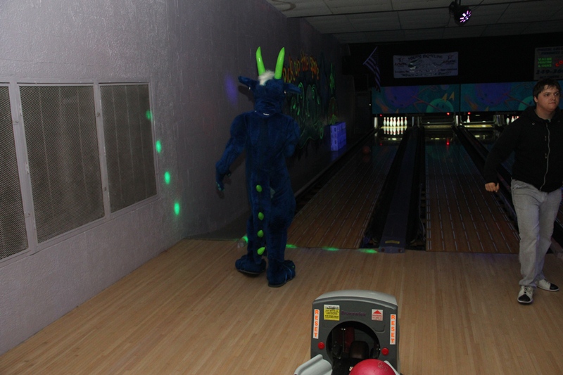 [Kovudalion_201204_Jacksonville_Bowling_088.jpg]