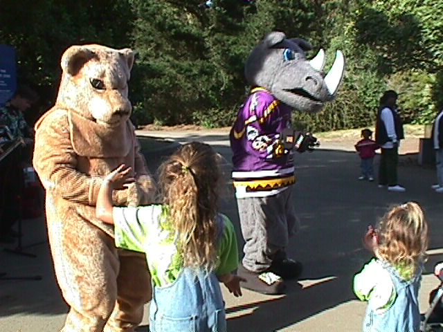 [sfzoo-9.jpg]