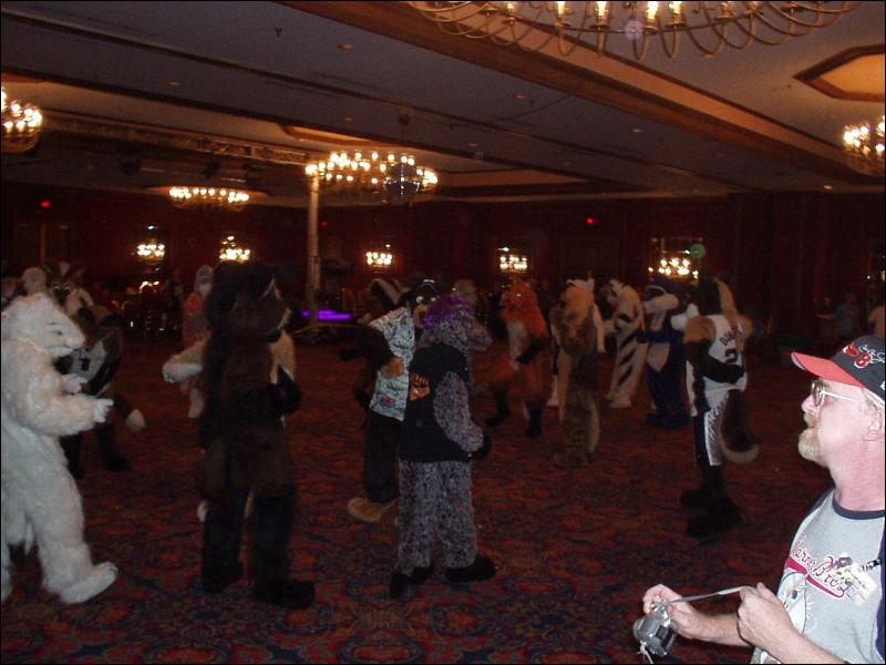 [TonyRingtail_AC2003_13.jpg]