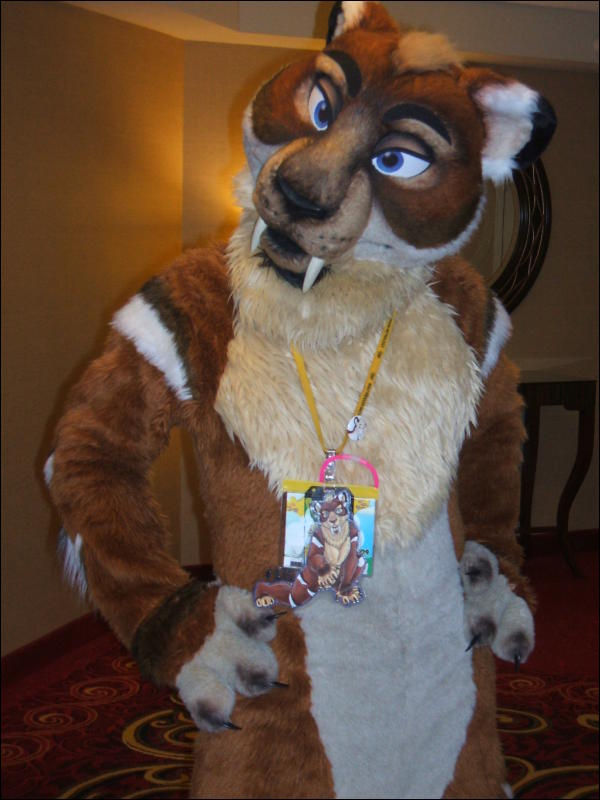 [BrownWolf_CaF2009_097.jpg]