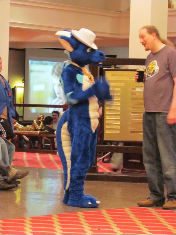 [Devilwuff_CF2011_012.jpg]