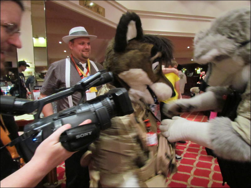 [Devilwuff_CF2011_111.jpg]