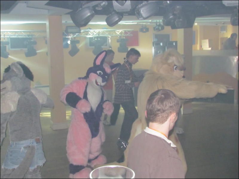 [Devilwuff_CF2011_283.jpg]