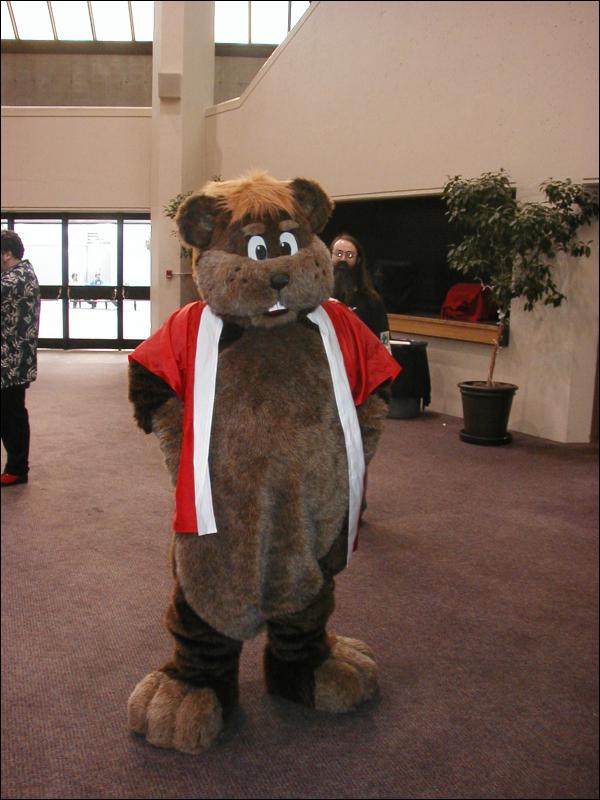 [Tuxskunk_Conifur2003_213.jpg]