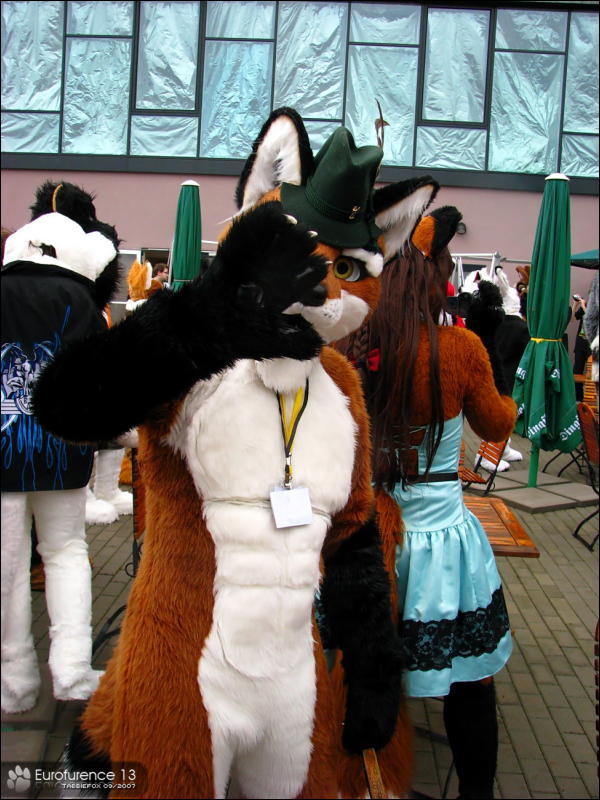 [Tabbiefox_EF13_111.jpg]