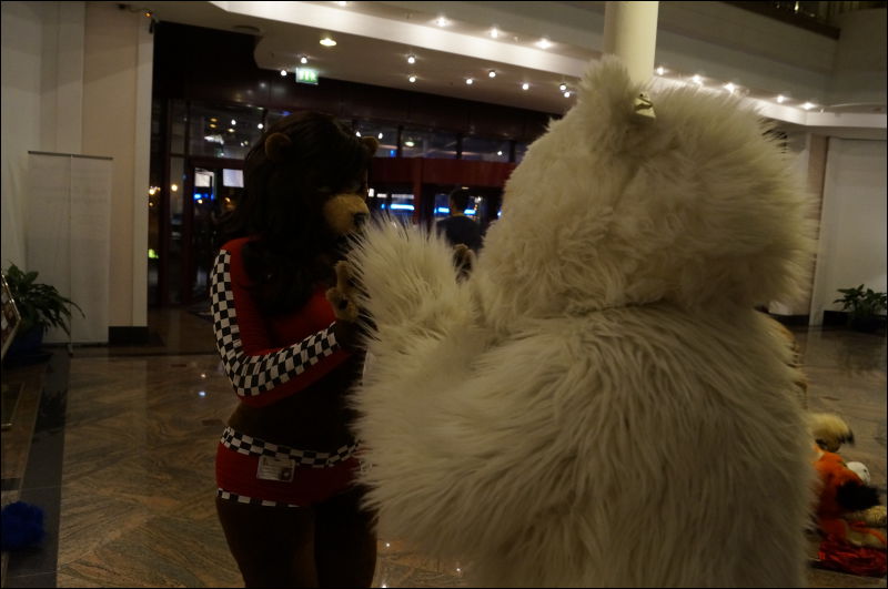 [Aoi_EF18_0309_a57_0146.jpg]