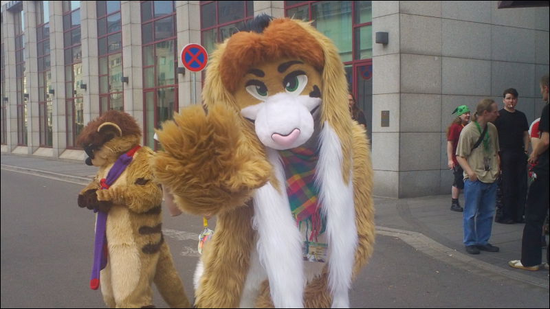 [Aoi_EF18_2908_bl_00065.jpg]