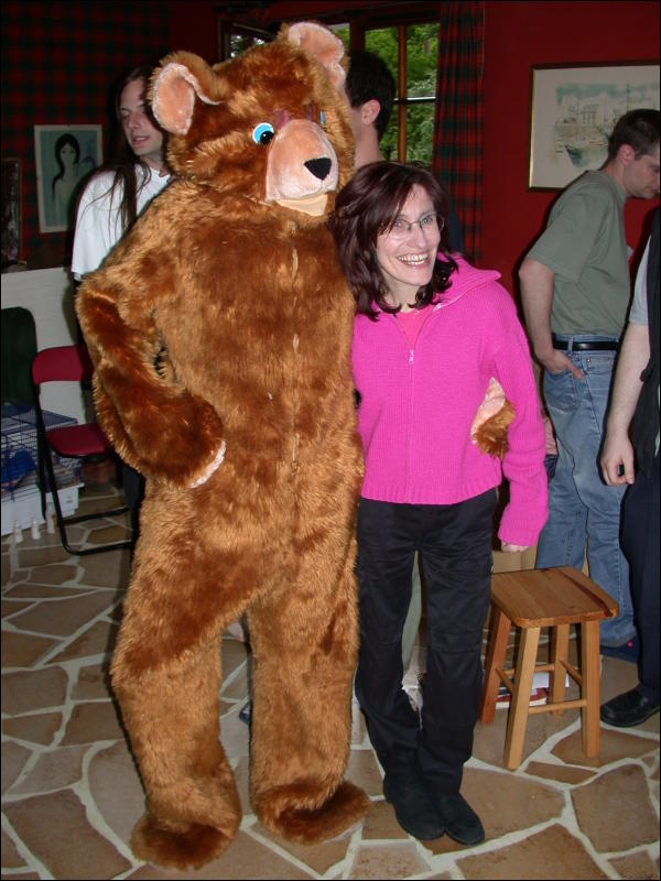 [Tim_FF2003_031_FursuitTryout_wornbySundance.jpg]