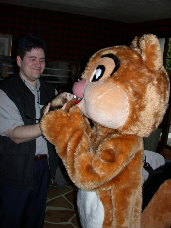 [Tim_FF2003_045_FursuitTryout_wornbyKoon_Lahn.jpg]