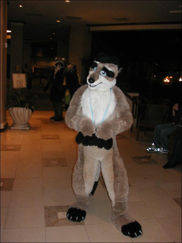 [TuxSkunk_FC2003_223.jpg]