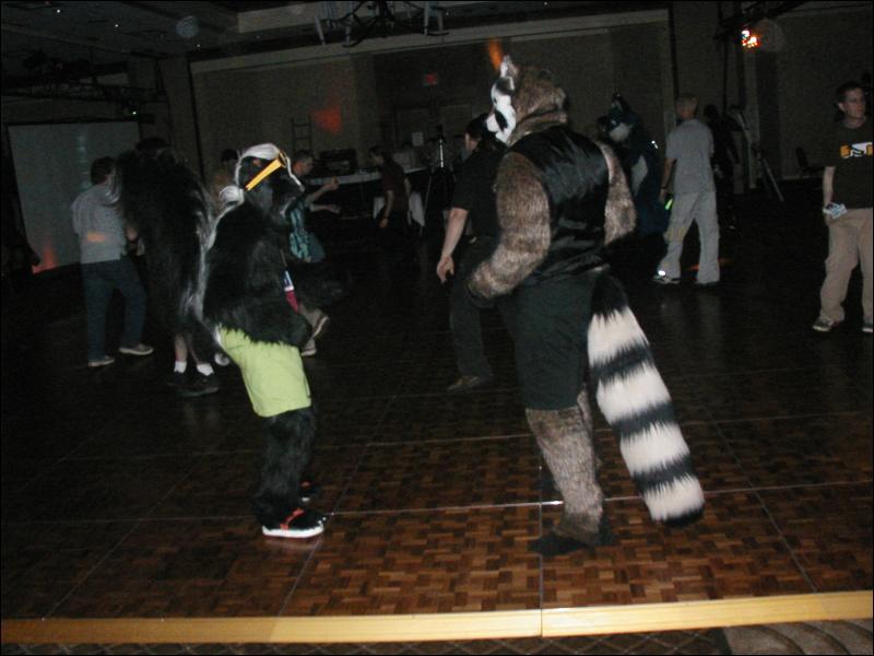 [TuxSkunk_FC2003_428.jpg]