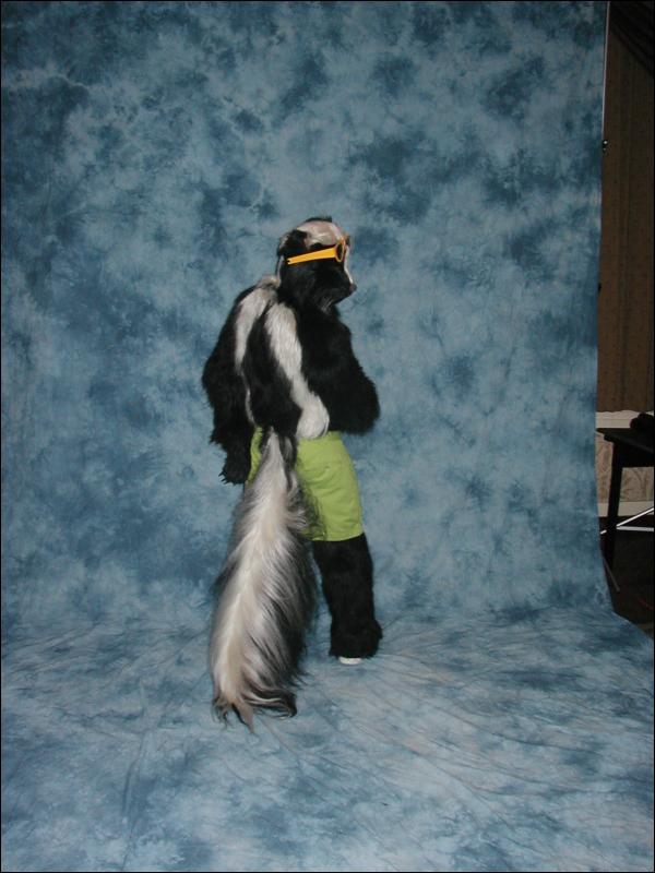 [TuxSkunk_FC2003_704.jpg]