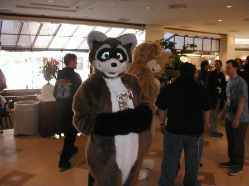 [Tuxskunk_FC2004_0031.jpg]