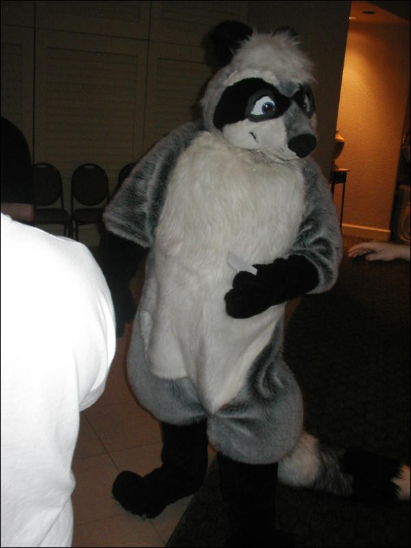 [Tuxskunk_FC2004_0101.jpg]