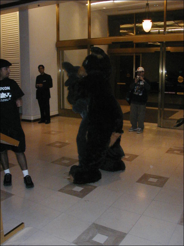 [Tuxskunk_FC2004_0134.jpg]