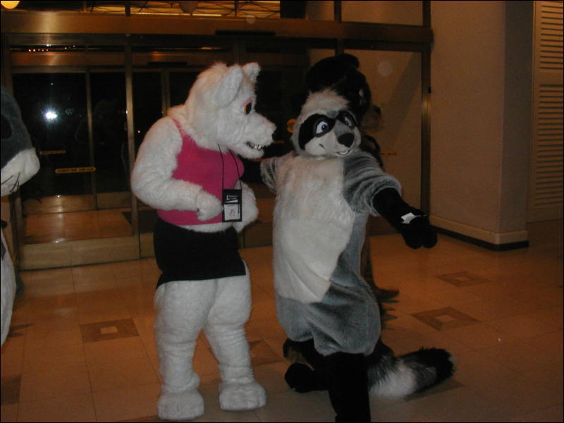 [Tuxskunk_FC2004_0150.jpg]