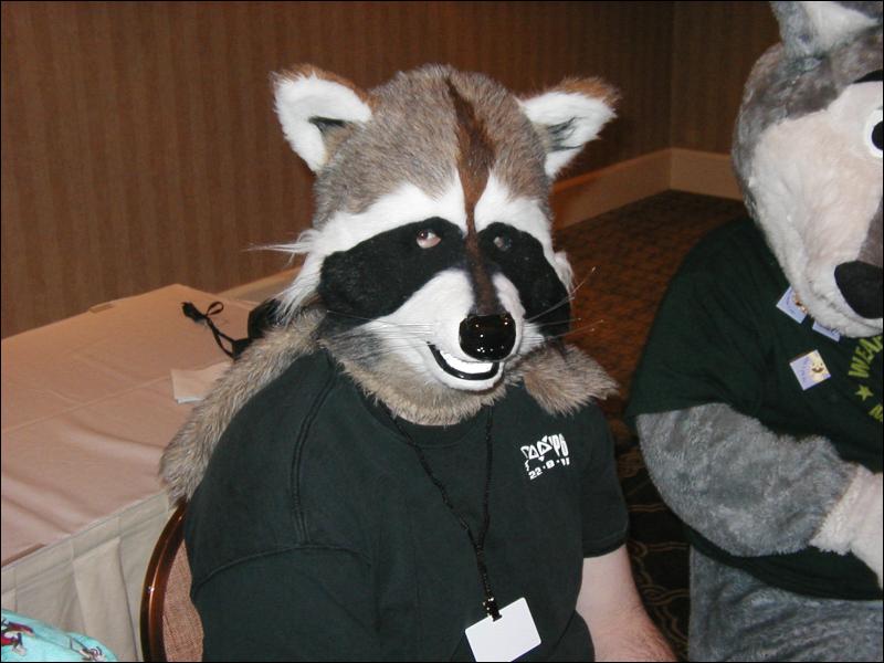 [Tuxskunk_FC2004_0383.jpg]