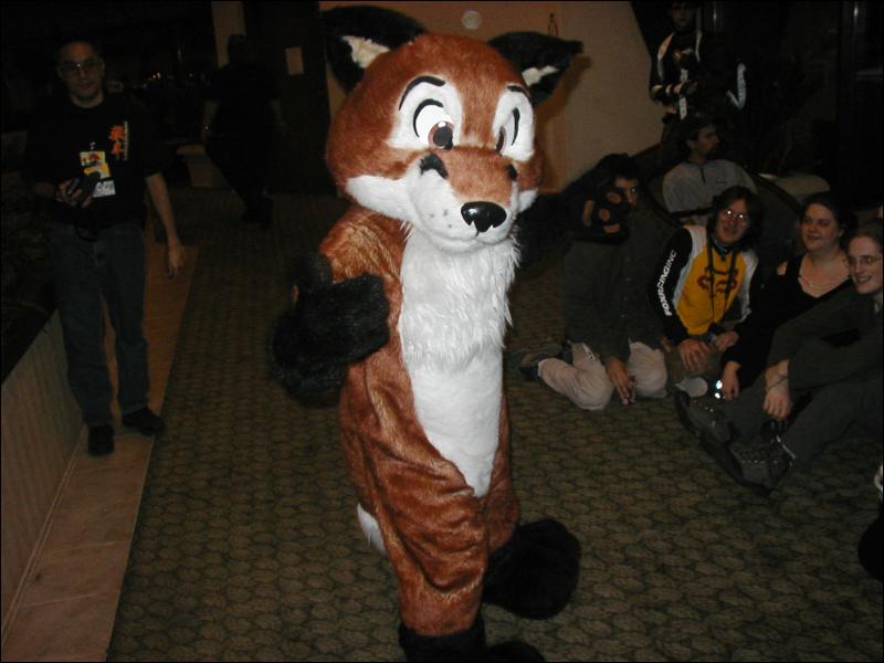 [Tuxskunk_FC2004_0811.jpg]