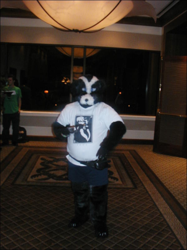 [Tuxskunk_FC2004_1273.jpg]