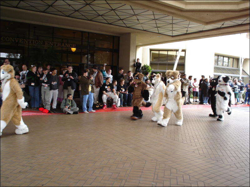 [Kofu_FC2006_Critterlympics061.jpg]