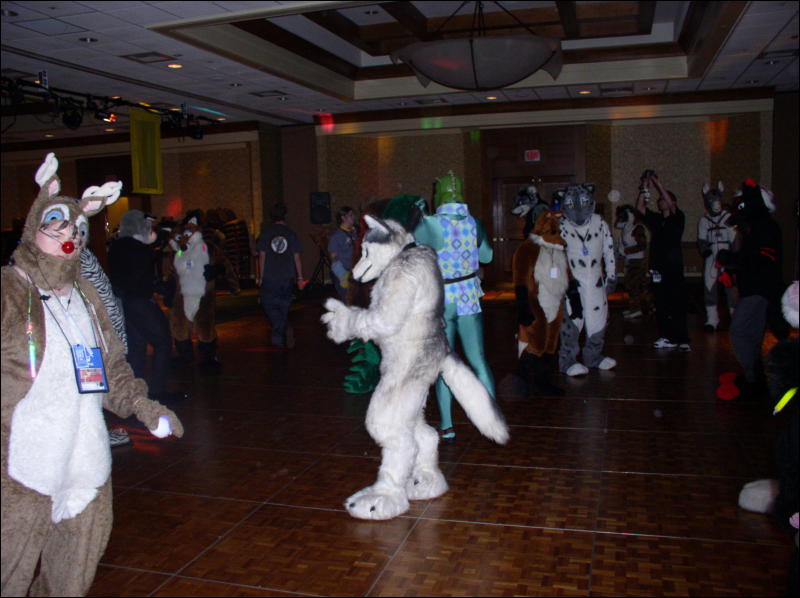 [Xavier_FC2006_Dance_14.jpg]