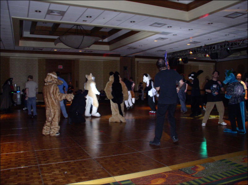 [Xavier_FC2006_Dance_63.jpg]