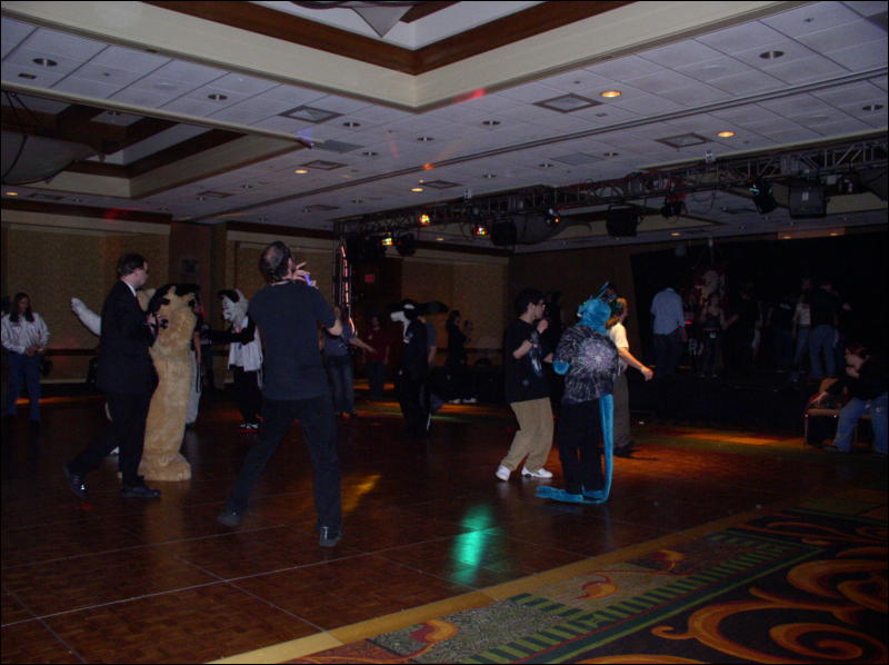 [Xavier_FC2006_Dance_64.jpg]