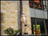 [Xavier 20060117 LA 035]