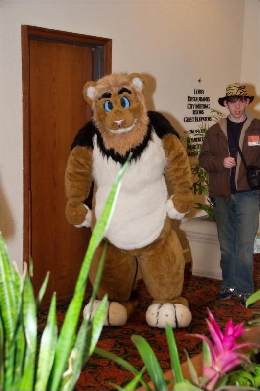 [RyuRaccoon_FC2008_0135.jpg]