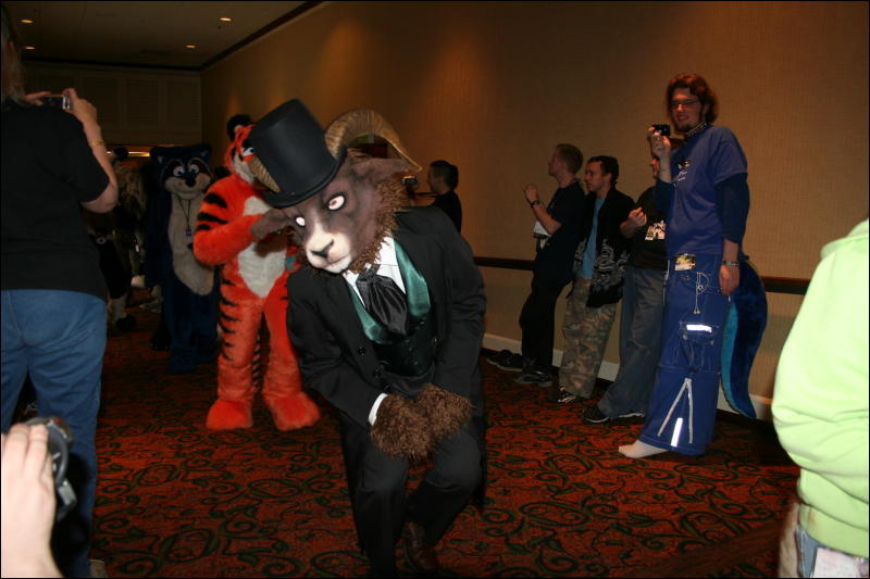 [Furry-K9_FC2008_306.jpg]