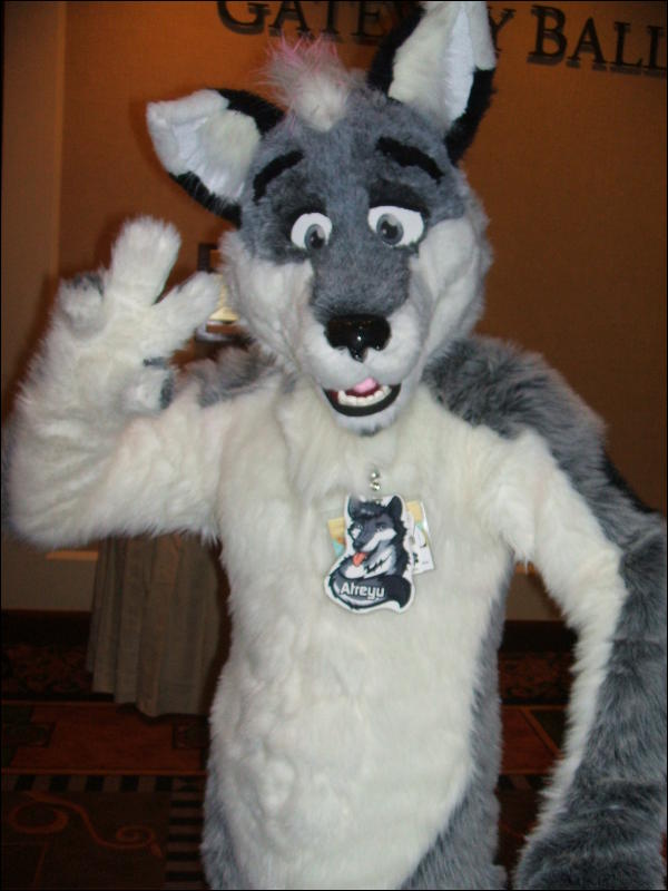 [BrownWolf_FC2009_141.jpg]