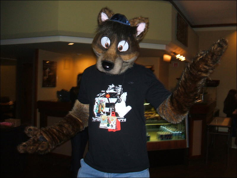 [BrownWolf_FC2009_145.jpg]