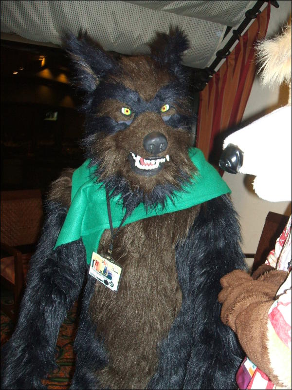 [BrownWolf_FC2009_151.jpg]