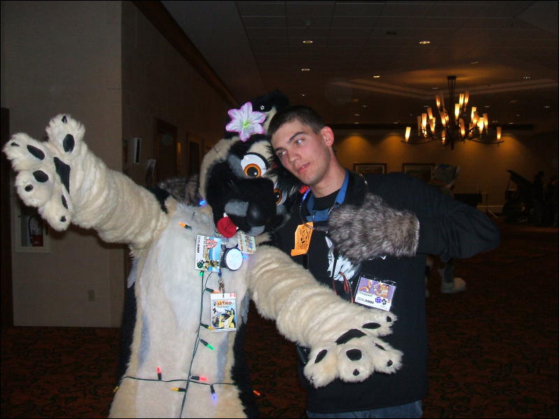 [BrownWolf_FC2009_155.jpg]