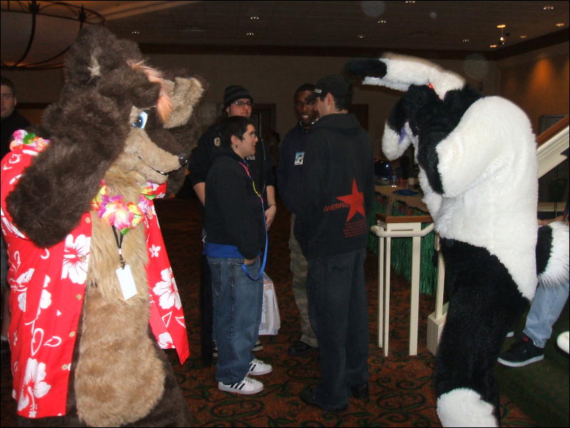 [BrownWolf_FC2009_247.jpg]