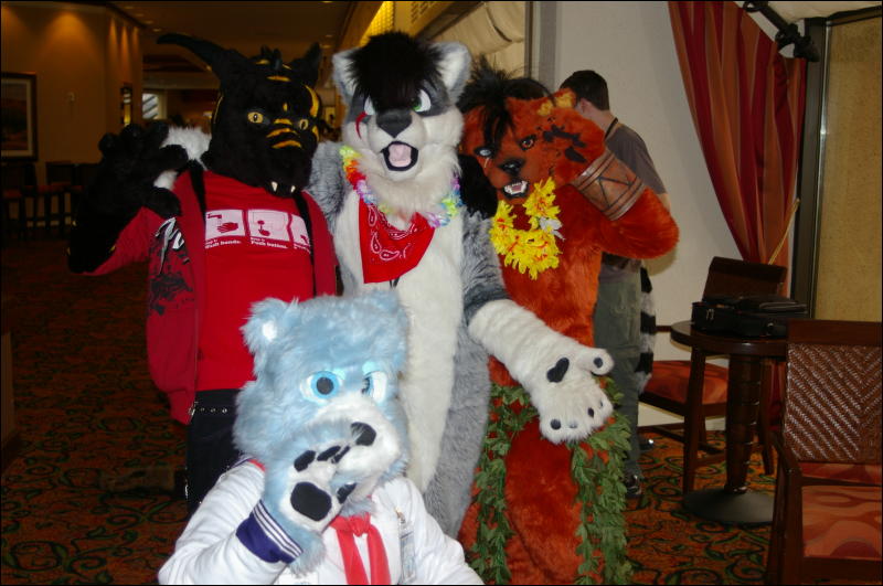 [DamonHusky_FC2009_033.jpg]