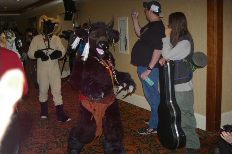 [DamonHusky_FC2009_219.jpg]