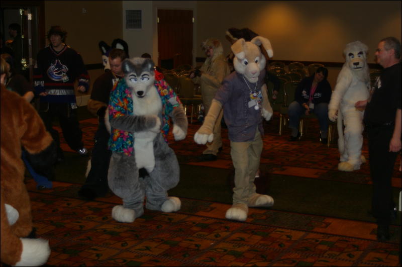 [DamonHusky_FC2009_355.jpg]