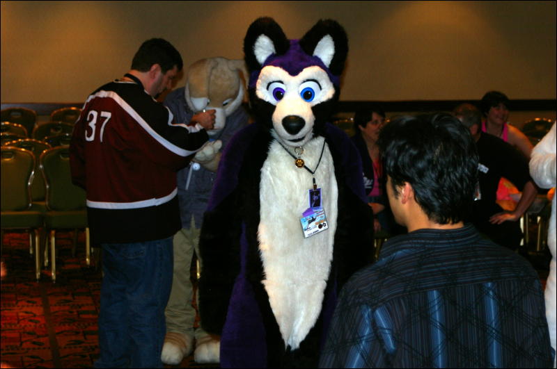 [DamonHusky_FC2009_367.jpg]