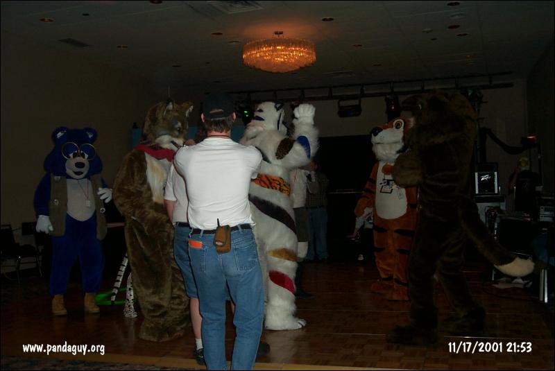 [PG_MFF2001_067.jpg]