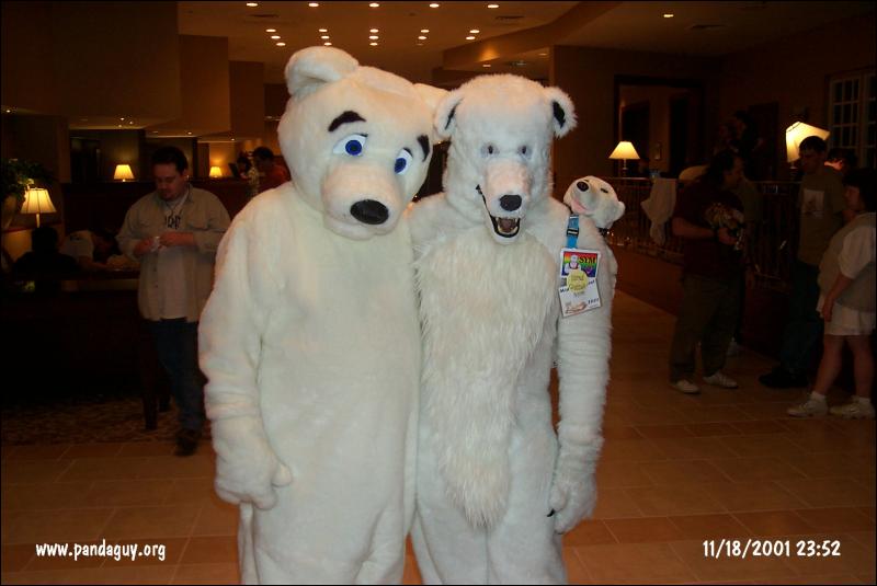 [PG_MFF2001_084.jpg]