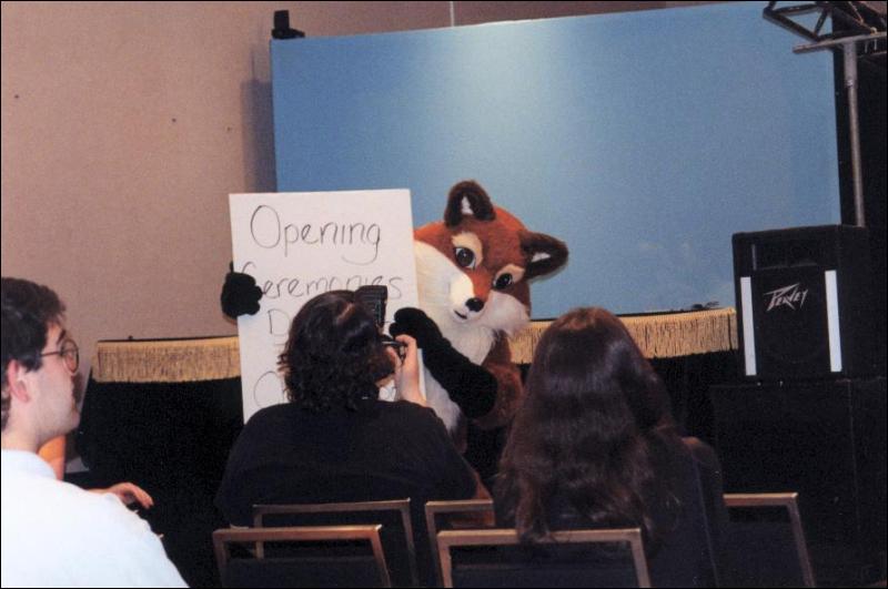 [Tiresta_MFF2001_Fox5.jpg]