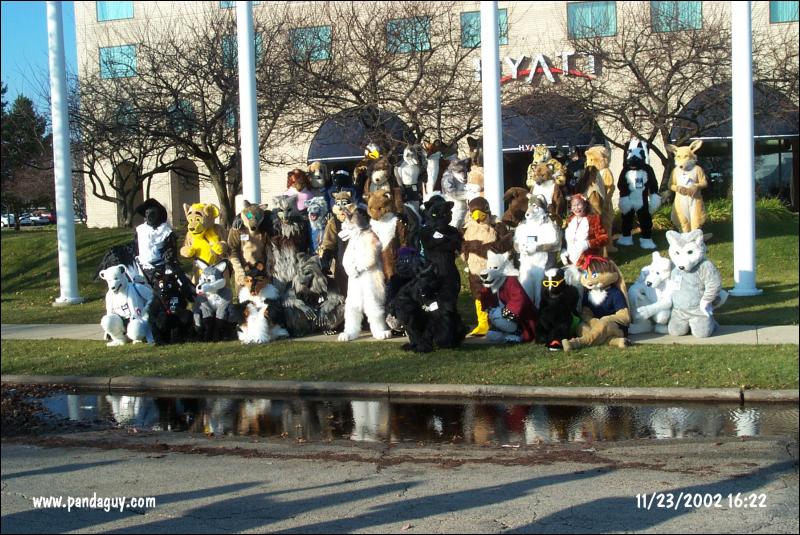 [PandaGuy_MFF2002_42.jpg]